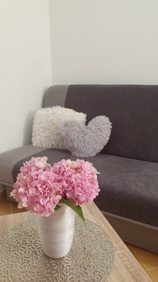 Apartment Franic Sućuraj Εξωτερικό φωτογραφία