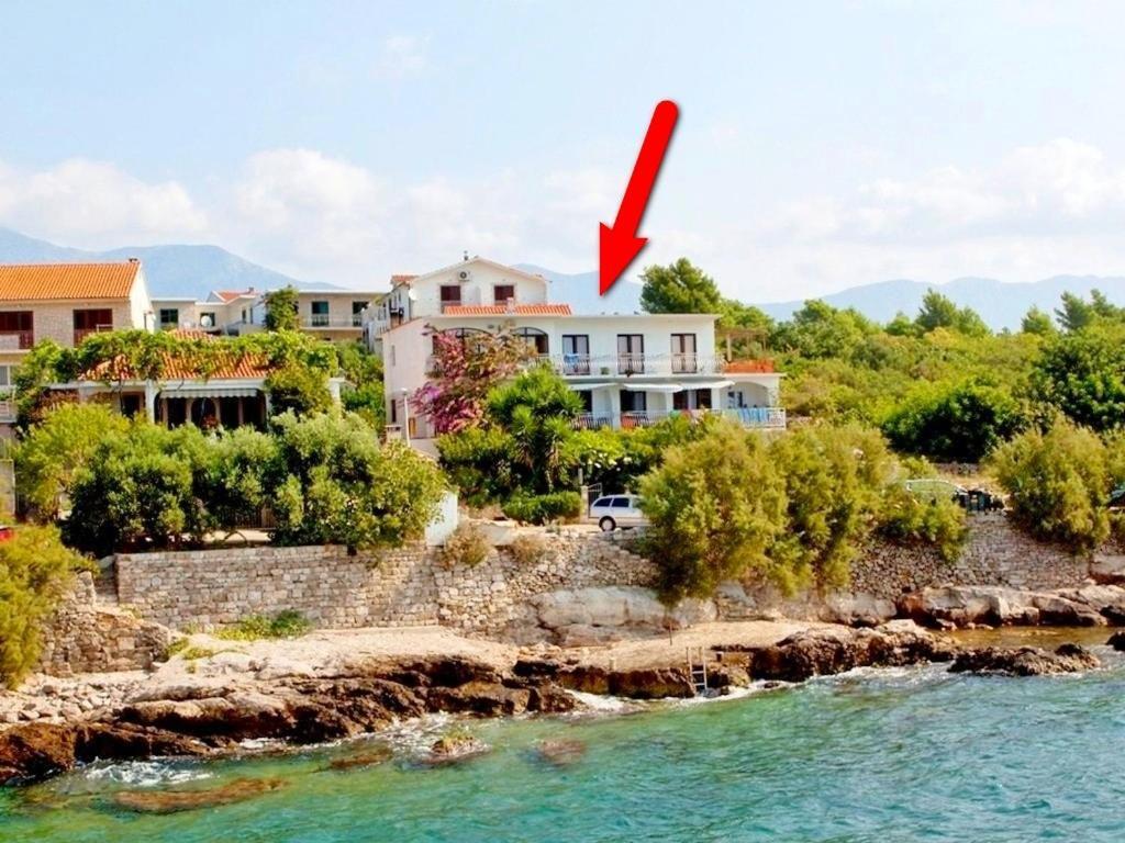 Apartment Franic Sućuraj Εξωτερικό φωτογραφία