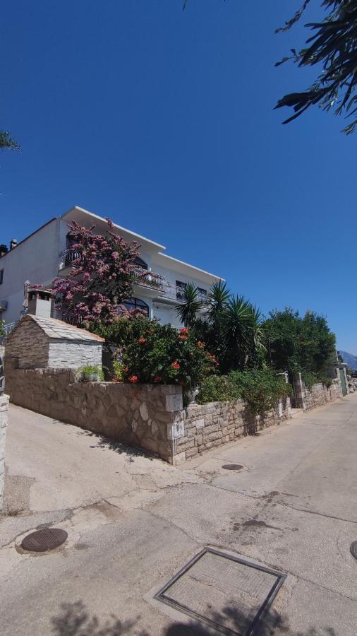 Apartment Franic Sućuraj Εξωτερικό φωτογραφία