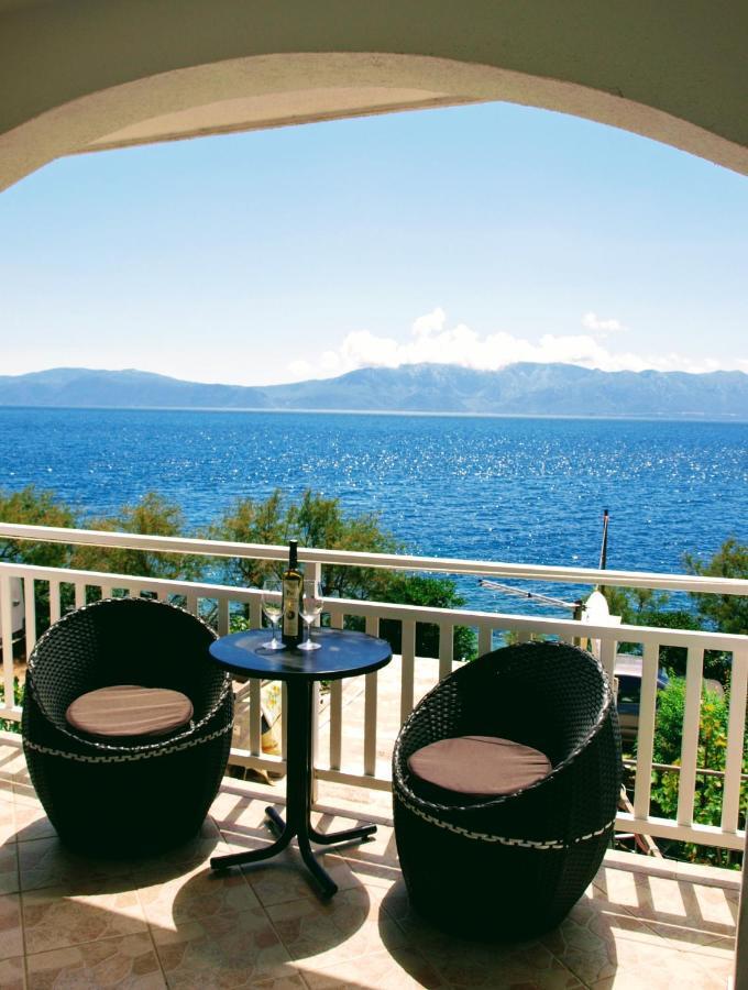 Apartment Franic Sućuraj Εξωτερικό φωτογραφία
